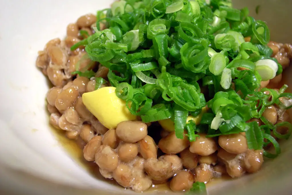 Natto with welsh onion