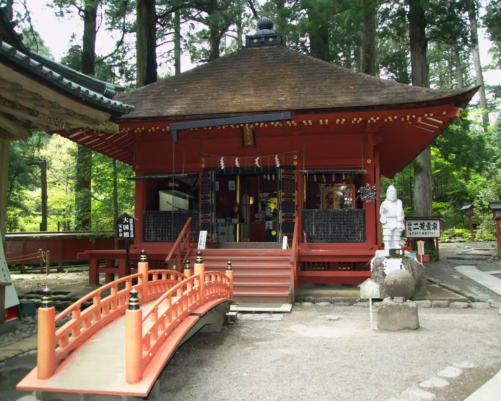 Nikko Futasaran Shrine