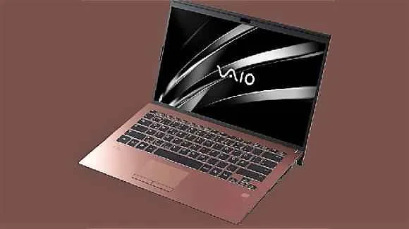 Vaio SX14. Photo by Hardware Italia on Flickr.
